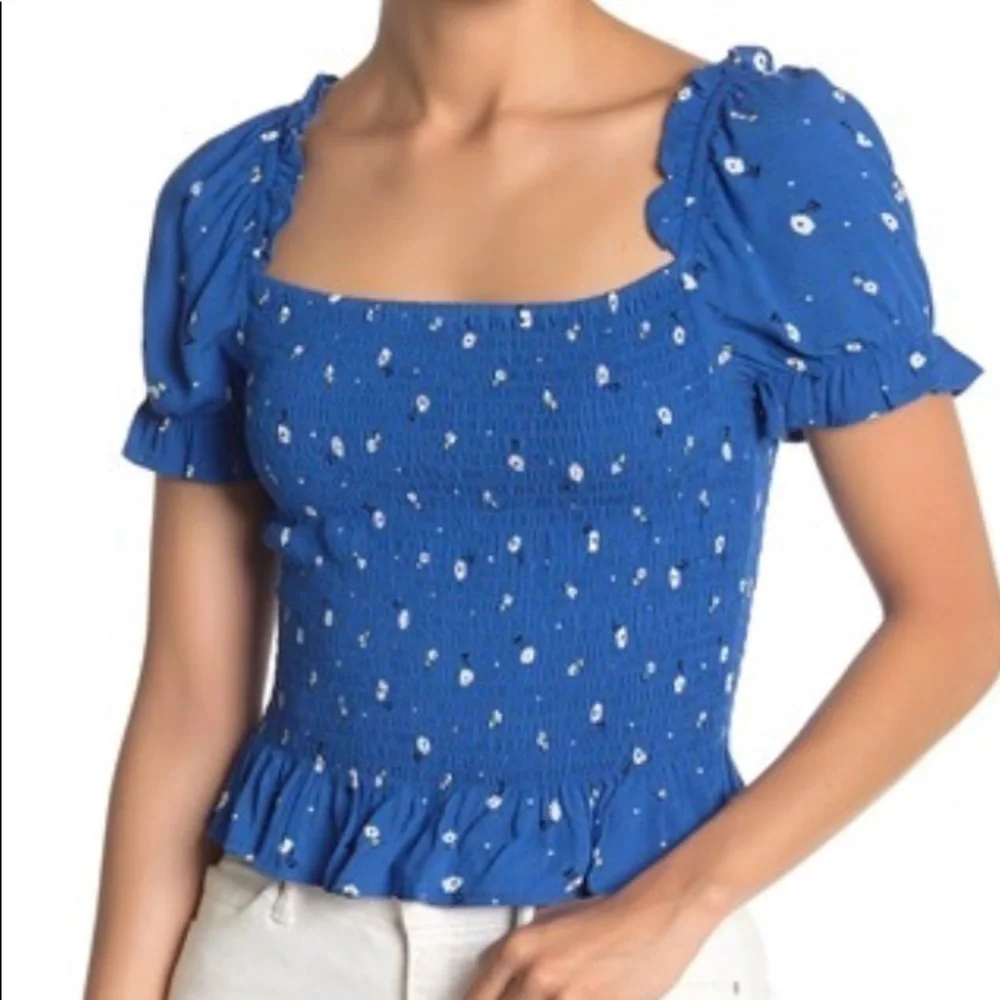 Elodie Smocked Short Sleeve Blouse - Picture 3 of 9